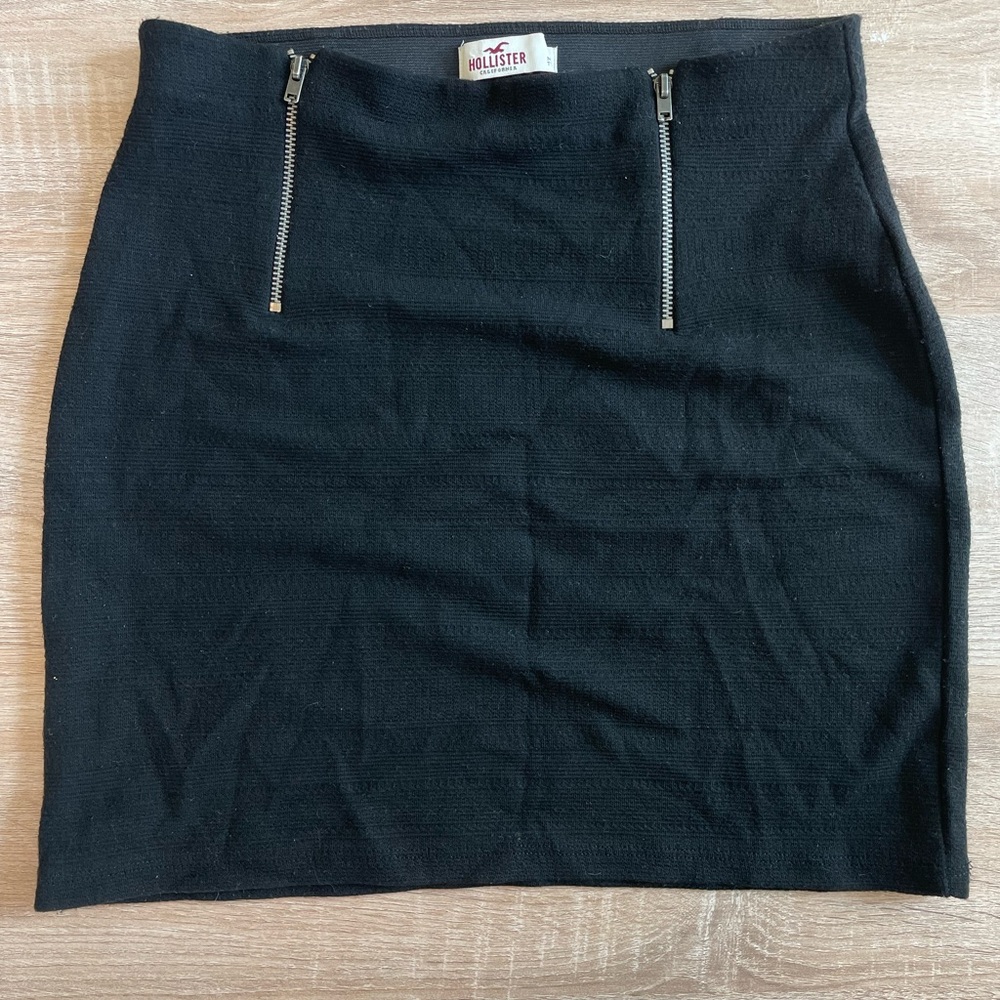 Hollister Black Mini Skirt with Zipper Accents